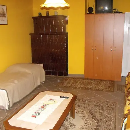 Pensión Borostyan Vendeghaz