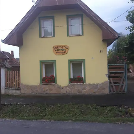Pensión Borostyan Vendeghaz