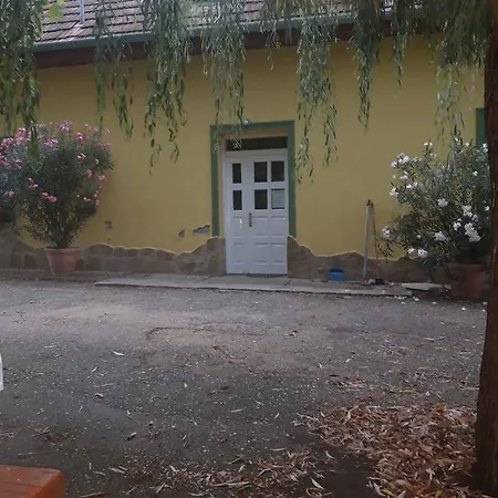Borostyan Vendeghaz * Zalaegerszeg